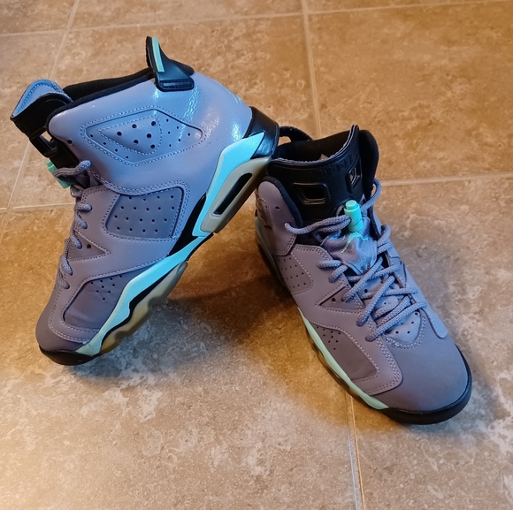 Jordan Shoes - Air Jordan 6 Retro Iron Purple Sz.8 Wo (6½Y)